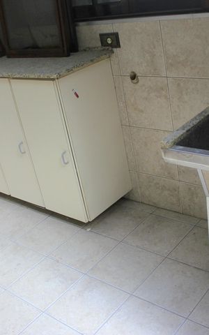 Casa à venda com 210m², 3 quartos e sem vagaQuintal e lavanderia