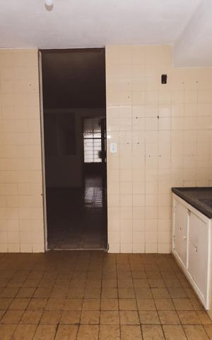 Casa à venda com 90m², 2 quartos e 1 vaga Casa à venda com 90m², 2 quartos e 1 vagaCozinha