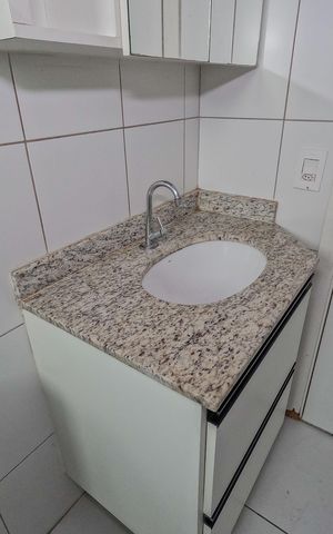 Apartamento à venda com 61m², 2 quartos e 1 vaga Apartamento à venda com 61m², 2 quartos e 1 vagaBanheiro
