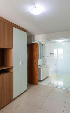 Apartamento à venda com 210m², 3 quartos e 2 vagasSuíte