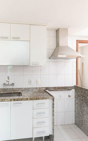 Apartamento à venda com 210m², 3 quartos e 2 vagasCozinha