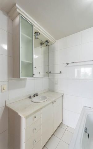 Apartamento à venda com 210m², 3 quartos e 2 vagasBanheiro Suíte