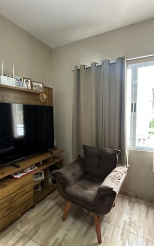 Casa à venda com 110m², 3 quartos e 2 vagas Casa à venda com 110m², 3 quartos e 2 vagasSala