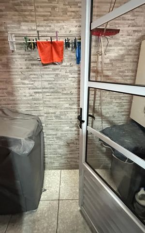 Casa à venda com 110m², 3 quartos e 2 vagas Casa à venda com 110m², 3 quartos e 2 vagasÁrea de Serviço