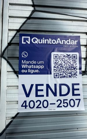 Casa à venda com 110m², 3 quartos e 2 vagas Casa à venda com 110m², 3 quartos e 2 vagasFachada