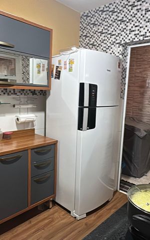 Casa à venda com 110m², 3 quartos e 2 vagas Casa à venda com 110m², 3 quartos e 2 vagasCozinha