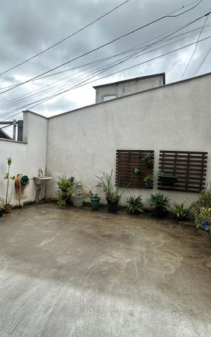 Casa à venda com 110m², 3 quartos e 2 vagas Casa à venda com 110m², 3 quartos e 2 vagasGaragem
