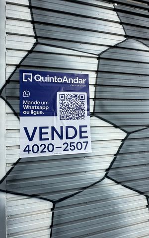Casa à venda com 110m², 3 quartos e 2 vagas Casa à venda com 110m², 3 quartos e 2 vagasFachada