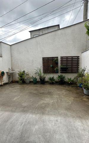 Casa à venda com 110m², 3 quartos e 2 vagas Casa à venda com 110m², 3 quartos e 2 vagasGaragem