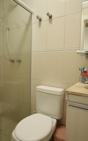 Casa de condomínio à venda com 151m², 2 quartos e 2 vagasBanheiro da Suíte 2