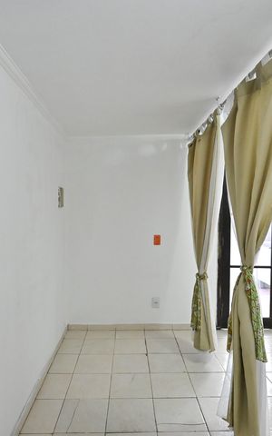 Casa para alugar com 30m², 1 quarto e sem vagaQuarto