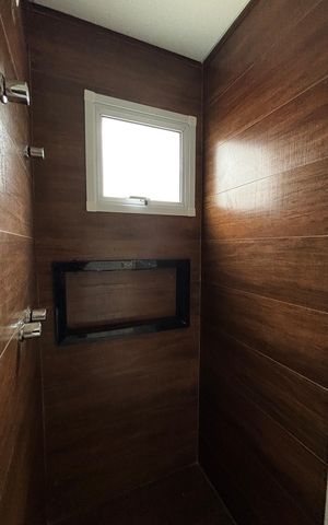 Apartamento para alugar com 60m², 2 quartos e 2 vagas Apartamento para alugar com 60m², 2 quartos e 2 vagasBanheiro da Suíte