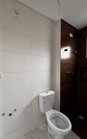 Apartamento para alugar com 60m², 2 quartos e 2 vagas Apartamento para alugar com 60m², 2 quartos e 2 vagasBanheiro da Suíte