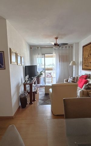 Apartamento à venda com 90m², 3 quartos e 1 vagaSala