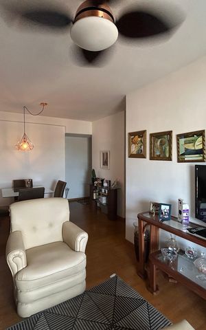 Apartamento à venda com 90m², 3 quartos e 1 vagaSala