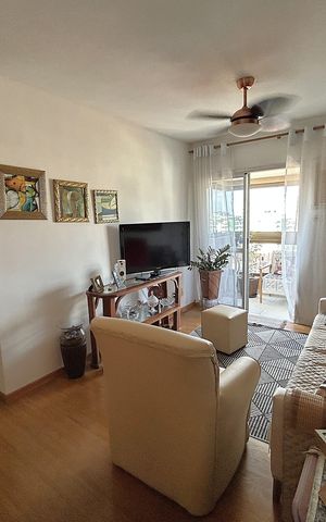 Apartamento à venda com 90m², 3 quartos e 1 vagaSala