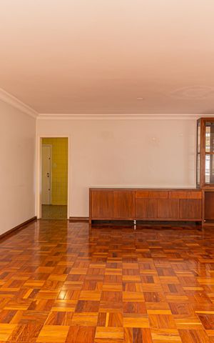 Apartamento para alugar com 150m², 4 quartos e 1 vaga