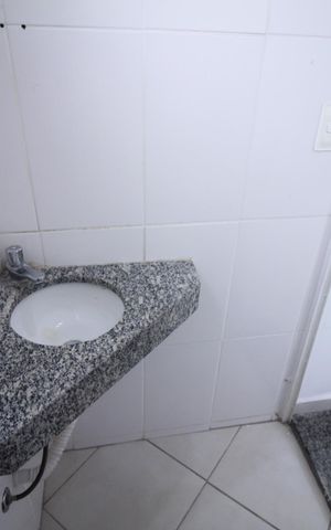 Casa para alugar com 200m², 4 quartos e sem vagaLavabo