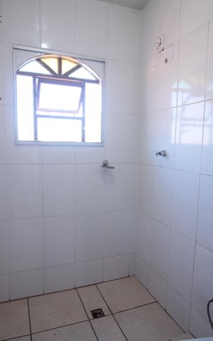 Casa para alugar com 200m², 4 quartos e sem vagaBanheiro 