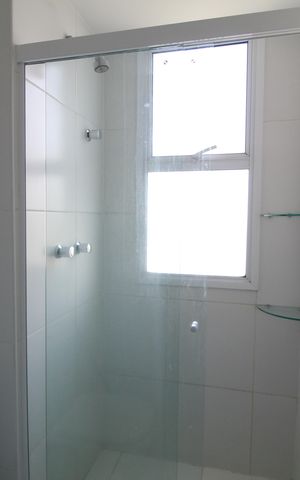 Apartamento à venda com 169m², 4 quartos e 2 vagasBanheiro do Quarto e Quarto 2 