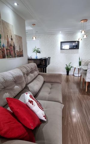 Apartamento à venda com 81m², 3 quartos e 2 vagas Apartamento à venda com 81m², 3 quartos e 2 vagasSala