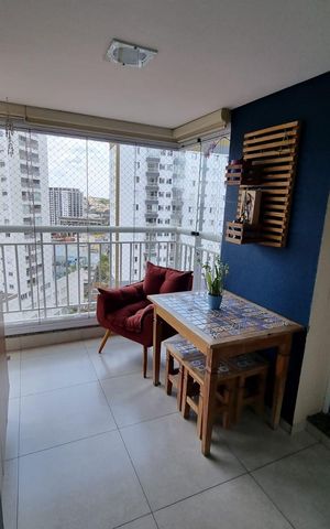 Apartamento à venda com 81m², 3 quartos e 2 vagas Apartamento à venda com 81m², 3 quartos e 2 vagasVaranda