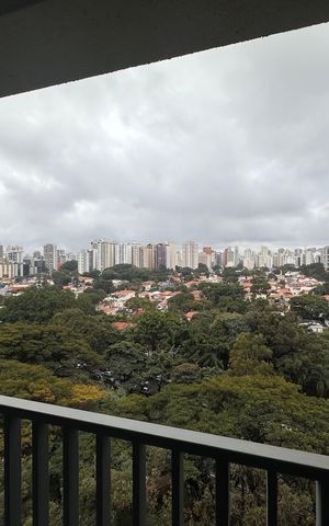 Studio para alugar com 24m², 1 quarto e sem vaga Studio para alugar com 24m², 1 quarto e sem vagaVaranda
