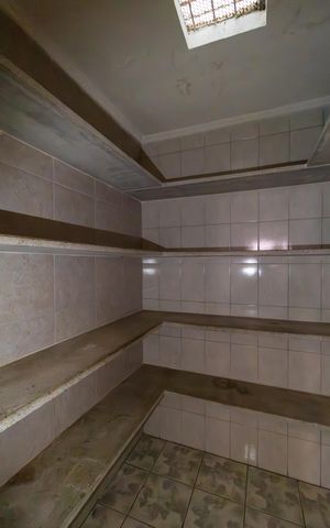 Casa à venda com 250m², 3 quartos e 1 vaga Casa à venda com 250m², 3 quartos e 1 vagaDespensa