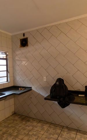 Casa à venda com 250m², 3 quartos e 1 vaga Casa à venda com 250m², 3 quartos e 1 vagaCozinha