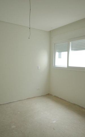 Casa à venda com 250m², 3 quartos e 5 vagasSuíte 2 