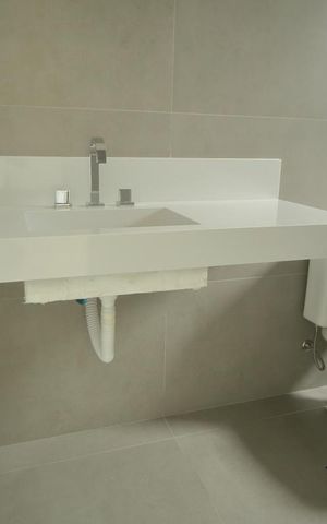 Casa à venda com 250m², 3 quartos e 5 vagas Banheiro  Suíte 3 