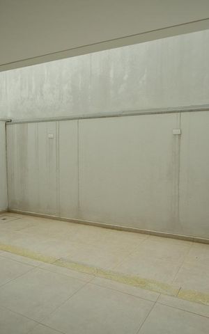 Casa à venda com 250m², 3 quartos e 5 vagasÁrea de serviço 