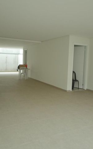 Casa à venda com 250m², 3 quartos e 5 vagasGaragem 