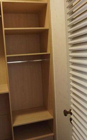Casa de condomínio à venda com 450m², 2 quartos e 2 vagasCloset da suíte 2