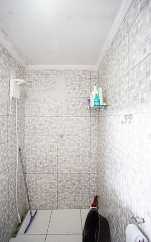 Casa à venda com 650m², 4 quartos e 4 vagasBanheiro da Suíte 2