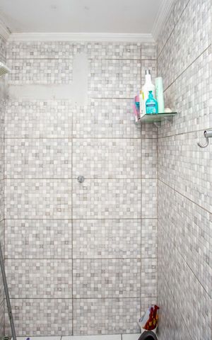 Casa à venda com 650m², 4 quartos e 4 vagasBanheiro da Suíte 2