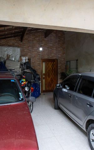 Casa à venda com 650m², 4 quartos e 4 vagasGaragem