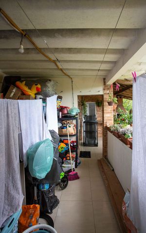 Casa à venda com 650m², 4 quartos e 4 vagasÁrea de Serviço Casa 1