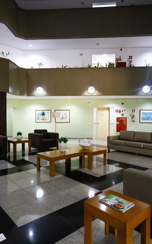Apartamento à venda com 72m², 2 quartos e sem vaga Apartamento à venda com 72m², 2 quartos e sem vagaHall principal