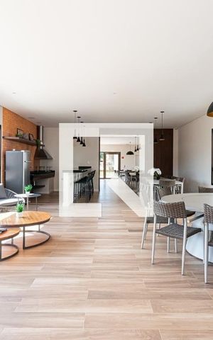 Apartamento à venda com 110m², 3 quartos e 2 vagas Apartamento à venda com 110m², 3 quartos e 2 vagasÁrea Comum