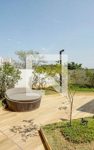 Apartamento à venda com 110m², 3 quartos e 2 vagas Apartamento à venda com 110m², 3 quartos e 2 vagasÁrea Comum