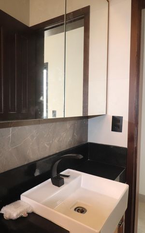 Casa à venda com 210m², 3 quartos e 3 vagasBanheiro 3