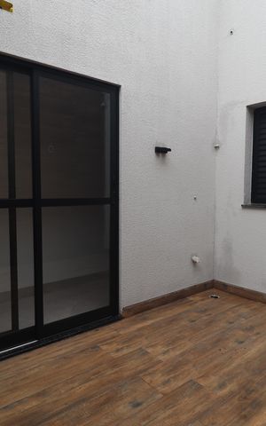 Casa à venda com 210m², 3 quartos e 3 vagasJardim de Inverno