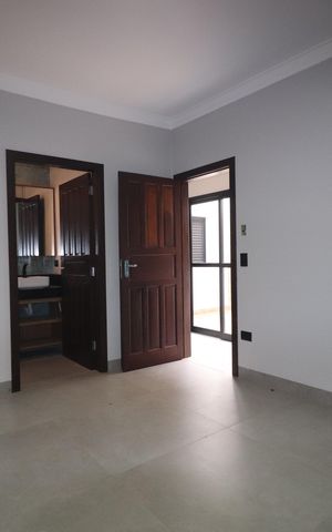 Casa à venda com 210m², 3 quartos e 3 vagasQuarto 2 suíte