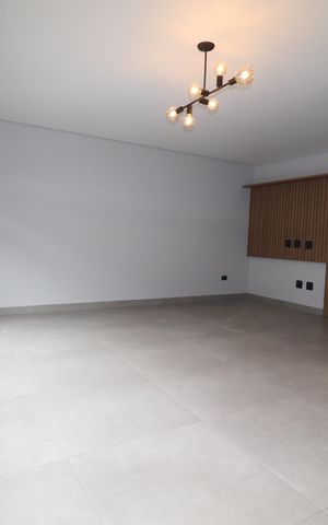 Casa à venda com 210m², 3 quartos e 3 vagasSala
