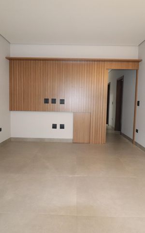 Casa à venda com 210m², 3 quartos e 3 vagasSala