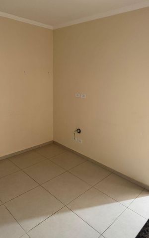 Casa de condomínio para alugar com 33m², 1 quarto e sem vaga Casa de condomínio para alugar com 33m², 1 quarto e sem vagaQuarto