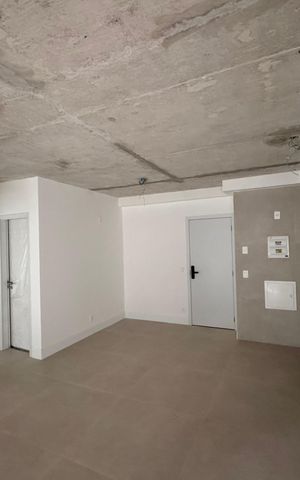 Apartamento à venda com 85m², 2 quartos e 1 vaga Apartamento à venda com 85m², 2 quartos e 1 vagaSala