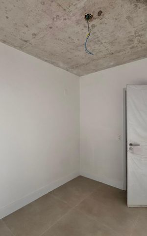 Apartamento à venda com 85m², 2 quartos e 1 vaga Apartamento à venda com 85m², 2 quartos e 1 vagaQuarto