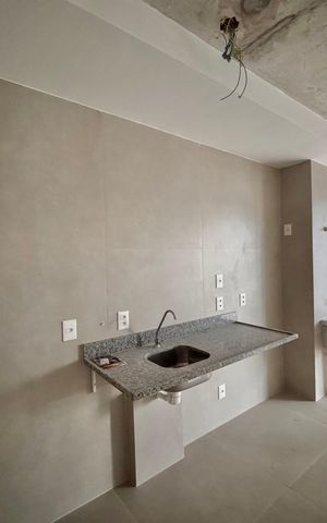 Apartamento à venda com 85m², 2 quartos e 1 vaga Apartamento à venda com 85m², 2 quartos e 1 vagaCozinha e Área de Serviço
